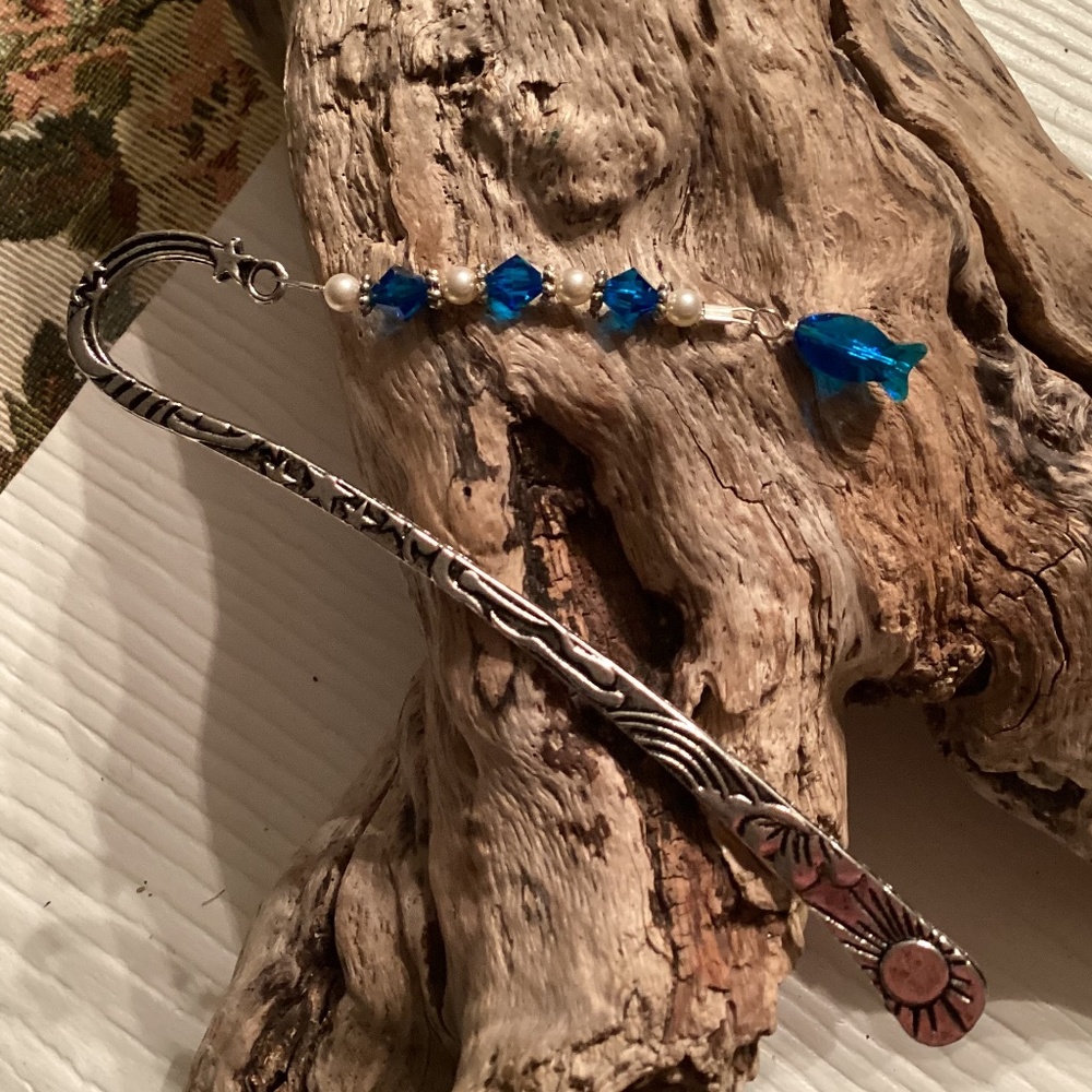 New! Silver Bookmark w/ Swarovski Crystal Fish / Pearl Dangle